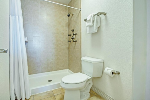 Desert Rose Resort image 14